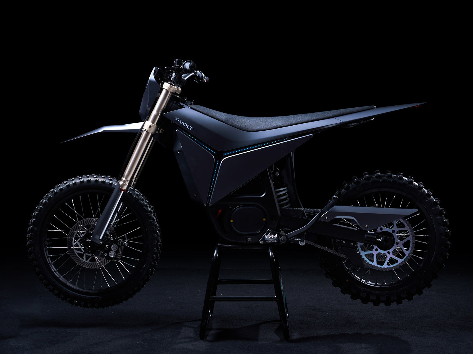 Y-VOLT Surge V moto électrique 150km autonomie vue profil
